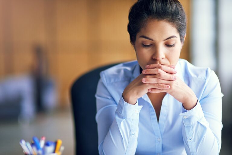 Top 5 Reasons Associates Quietly Leave AmLaw Firms